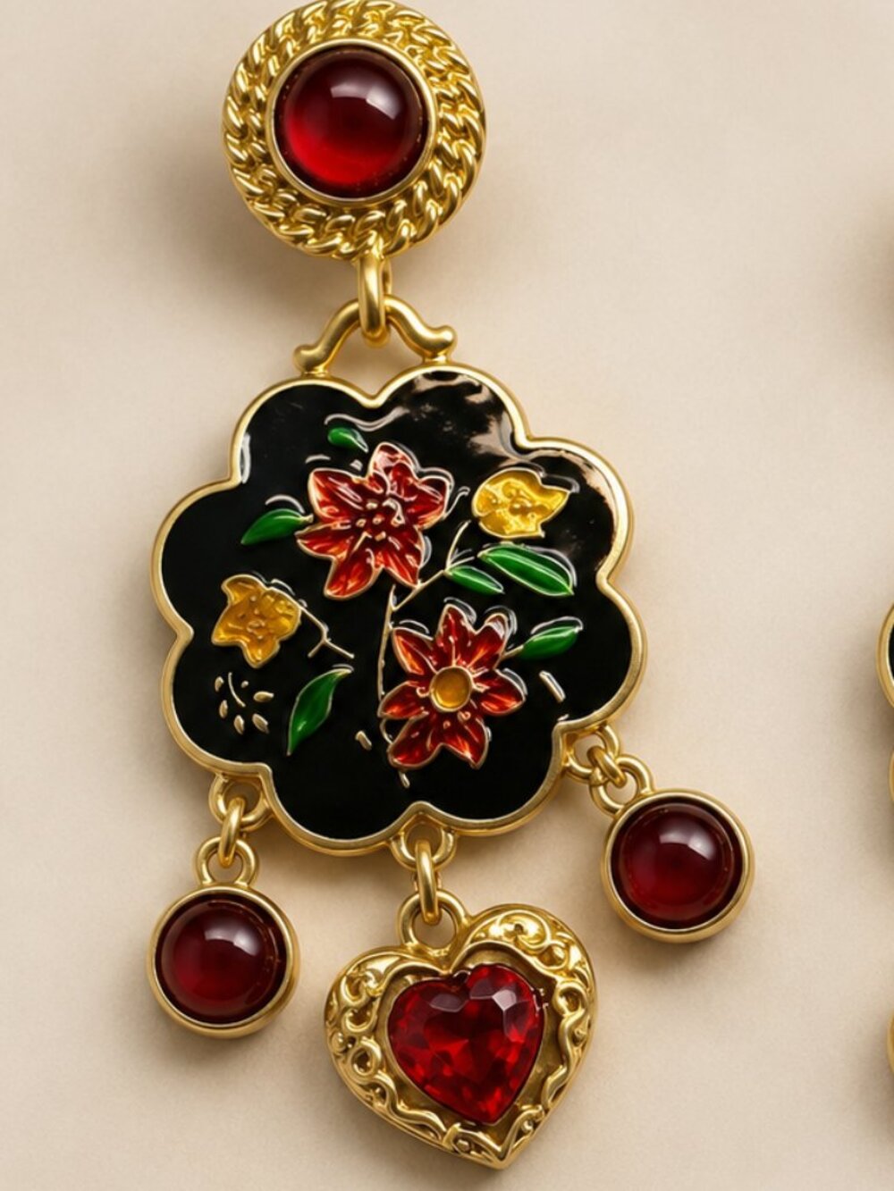 Vintage Style Black Enamel Floral Dangle Earrings Red Heart Gold Tone NWT - Picture 2 of 3